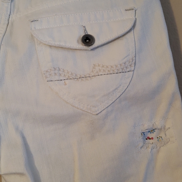 Ladies shorts - Picture 4 of 4